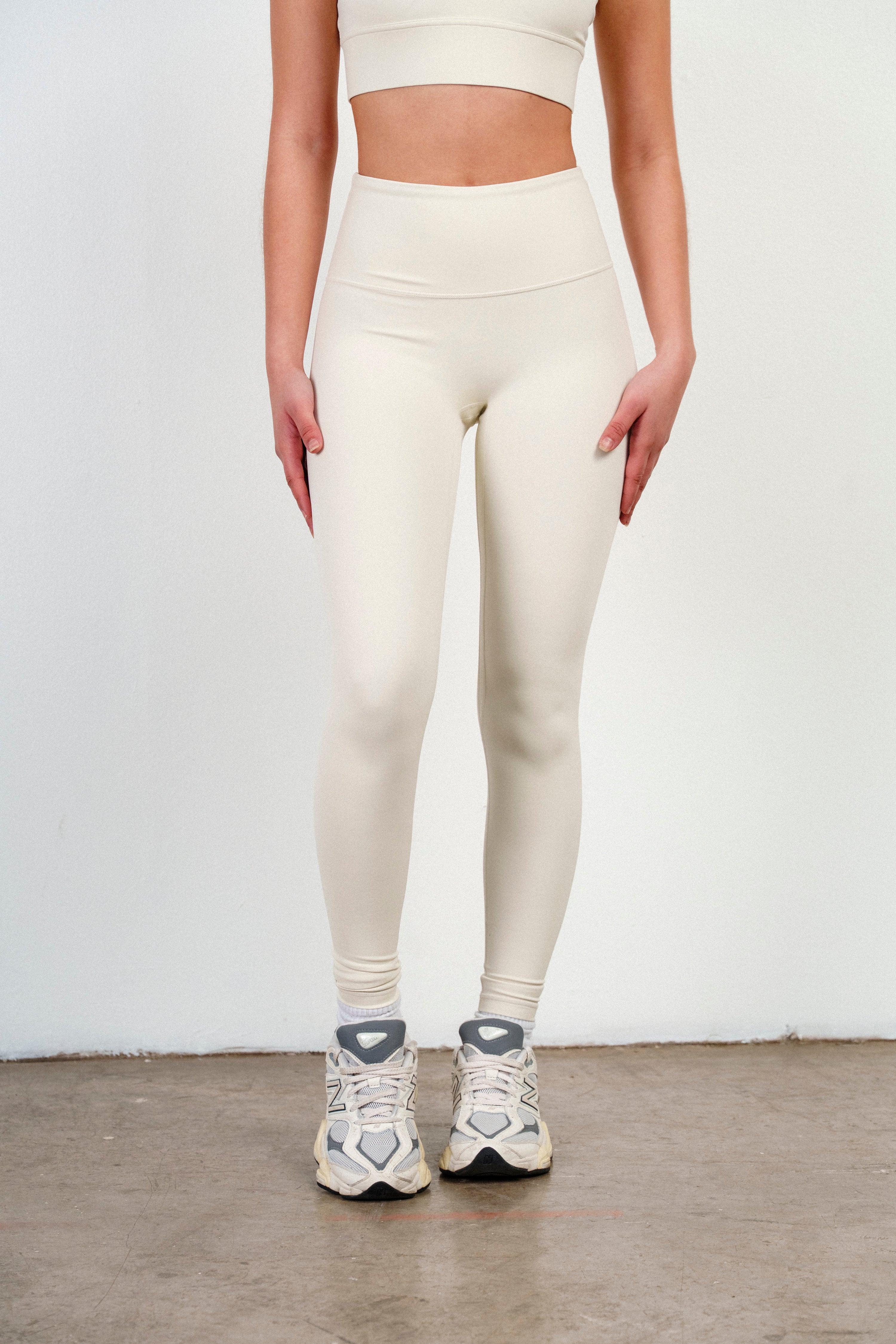 Noir Legging - Ivory